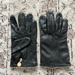 A. Giannetti Black Genuine Leather Wrist Length Gloves w Cream Piping